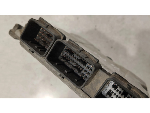 Řídící jednotka 0281010595, 9642014980   Citroen Xsara Picasso 2003