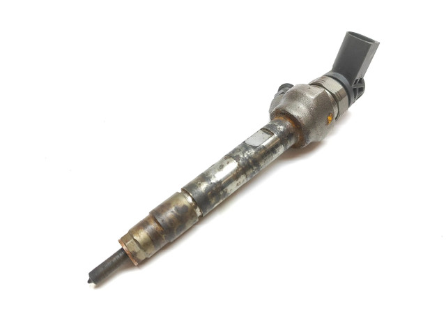 Vstřikovač 0445110570, 8514148   BMW 2 F45  pro naftový motor 2.0  