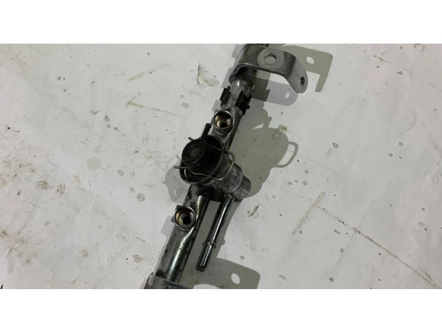 Vstřikovací lišta 04891337   Mini One - Cooper R50 - 53  pro benzínový motor 2.0  