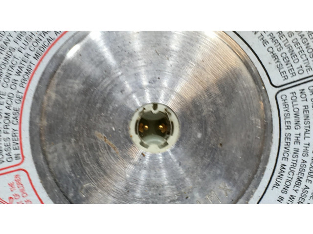 Подушка безопасности водителя P0GP43SC3, TTCDM2108M1673   Chrysler Voyager