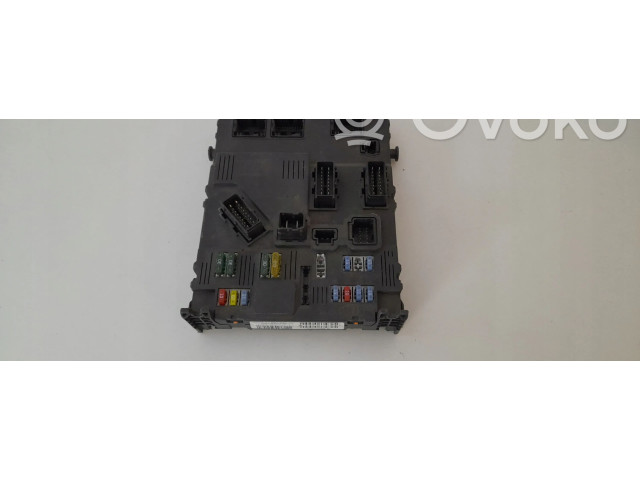 Pojistková skříňka Řídící jednotka BSM 9662463380   Peugeot 407 2003