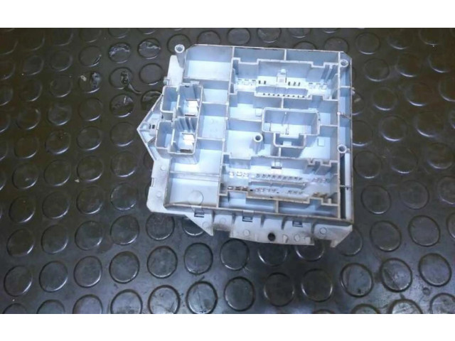   Pojistková skříňka 51742419   Alfa Romeo GT 