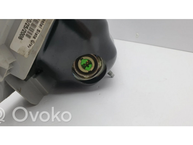 Подушка безопасности для колен T5UKM275650172, 80130AA   Dodge Caliber