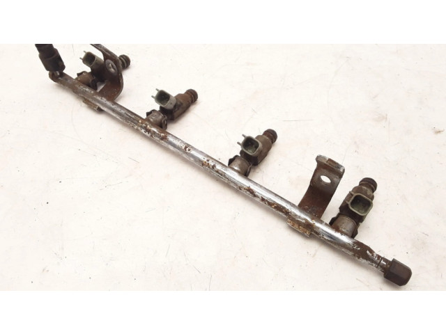 Vstřikovací lišta 04669768, 04891345AA   Chrysler PT Cruiser  pro benzínový motor 2.0  