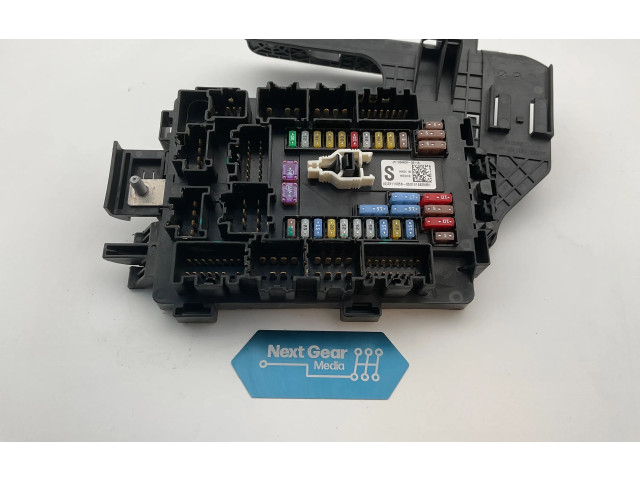   Pojistková skříňka 103440900A, 0501416825551   Tela Model S 2016