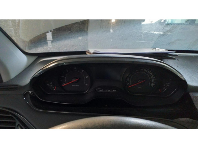 Панель приборов 9801904580H   Peugeot 208       