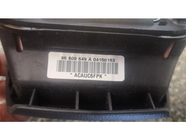 Подушка безопасности водителя 96809649   Chevrolet Captiva
