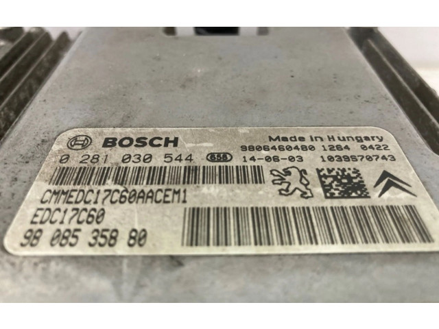 Řídící jednotka 9807054180, 0281030544   Peugeot 308 2014