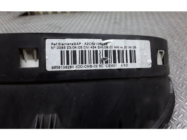 Přístrojová deska  Peugeot 407 2005 9658138280  
