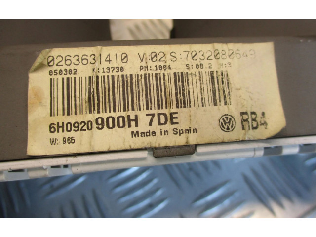 Přístrojová deska  Seat Arosa 2002 6H0920900H  