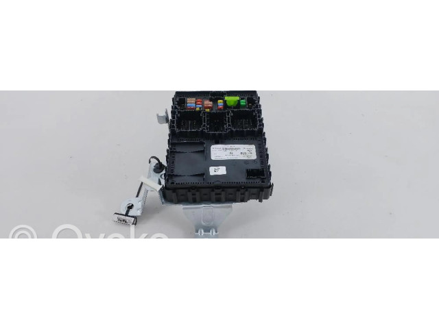   Pojistková skříňka HU5T15604BCS   Ford Ecosport 2013