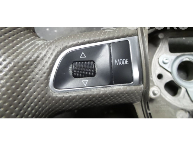 Volant Audi A5 8T 8F 2011   