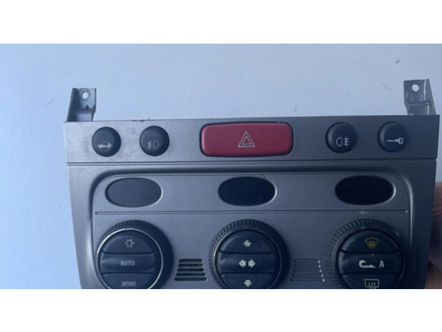 Блок управления климат-контролем 01560513690   Alfa Romeo GT
