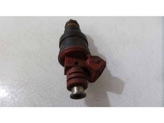 Vstřikovač 280150778   BMW 7 E38  pro benzínový motor 3.0  