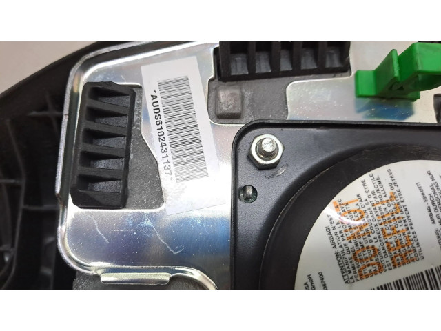 Подушка безопасности водителя 569002E200U7   Hyundai Tucson JM
