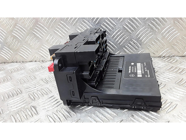 Блок предохранителей 2035454501   Mercedes-Benz CLC CL203    
