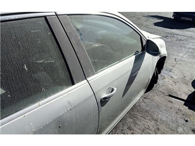 Zpětné zrcátko  Volkswagen Jetta V 2007  BKC  