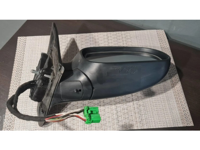 Zpětné zrcátko pravé Volvo V70 2003  E1025463  