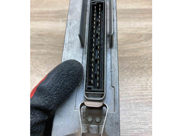 Блок управления АБС 0265103004   BMW 3 E30