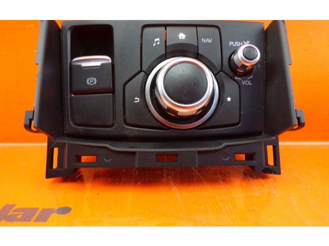 Радио/ проигрыватель CD/DVD / навигация     GNJ666CMOA, GNJ666CMOA    Mazda MX-3 
