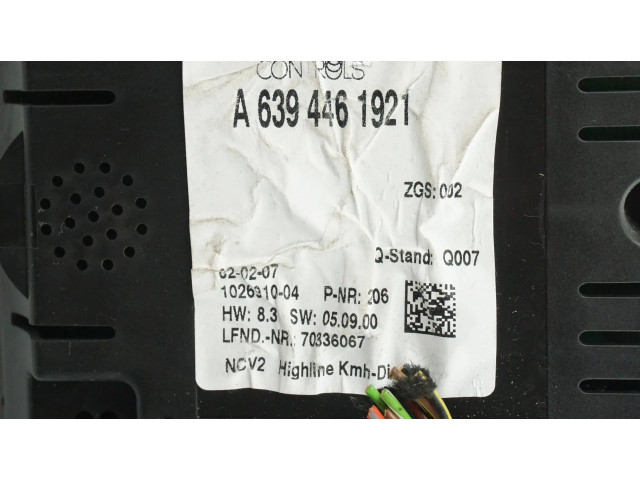 Přístrojová deska  Mercedes-Benz Vito Viano W639 2012 A6394461921  