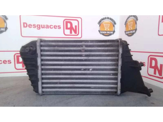 Интеркулер  838065000   Fiat Stilo 1.9