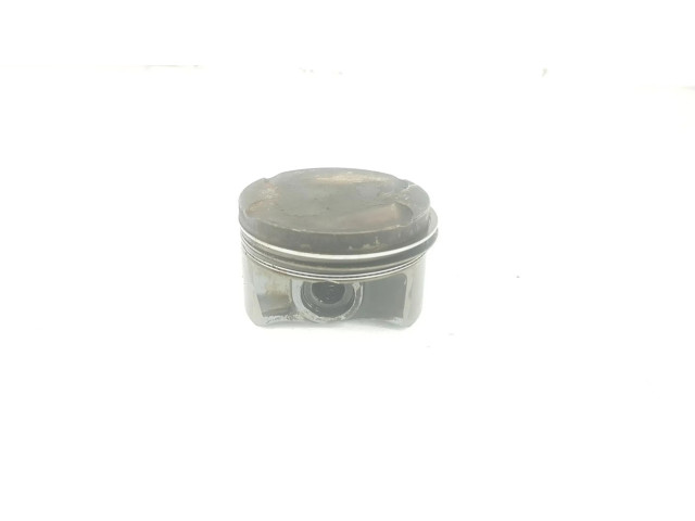 Píst 11001714564, 1714564   BMW 3 E36   2.8  