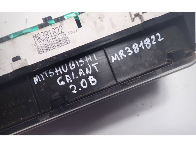 Přístrojová deska  Mitsubishi Galant 2001 MR381822  