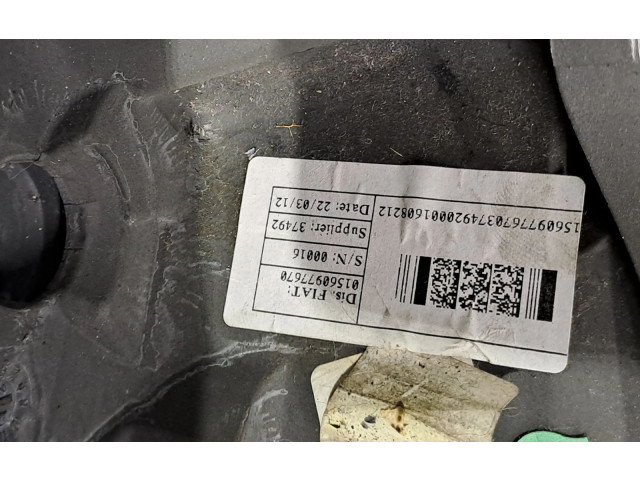 Volant Alfa Romeo Mito 2012 01560977670  