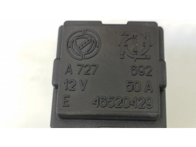   Pojistková skříňka 51754986, 51732919   Fiat Idea 2005