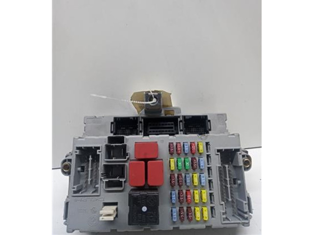   Pojistková skříňka 51781531, 51818463   Lancia Musa 2007