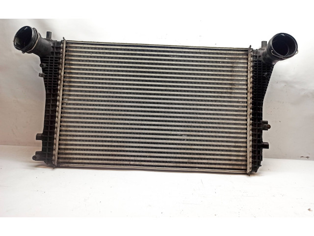 Интеркулер  1K0145803T, N6897002   Volkswagen Eos 