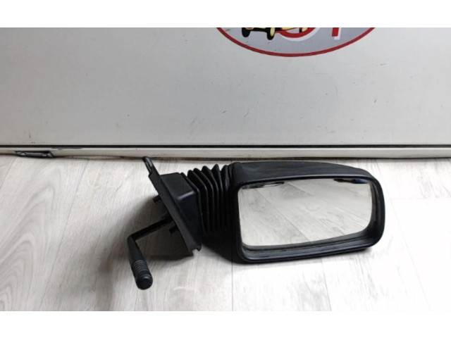 Zpětné zrcátko  Peugeot 205 1991  8148A2, 8148A2  
