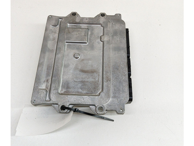Řídící jednotka 32360670   Volvo XC40 2023