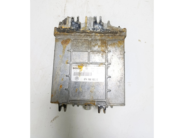 Блок управления двигателя 074906021E, 0281001452   Volkswagen Transporter - Caravelle T4