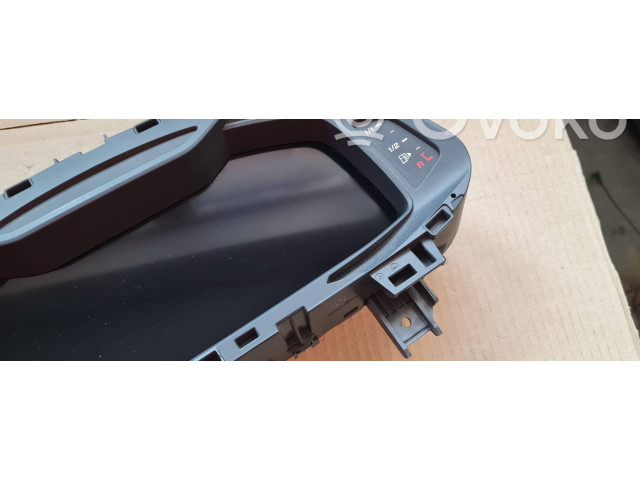 Přístrojová deska  Audi RS Q8 2024 4K0920790J, 0263749226  