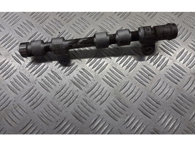 Vstřikovací lišta 23810-33030   Toyota Auris 150     