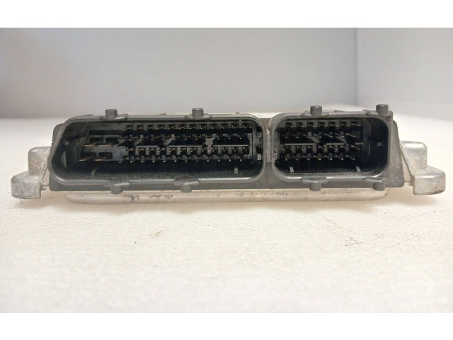 Блок управления коробкой передач 8200453640, 8200615398   Proton Savvy