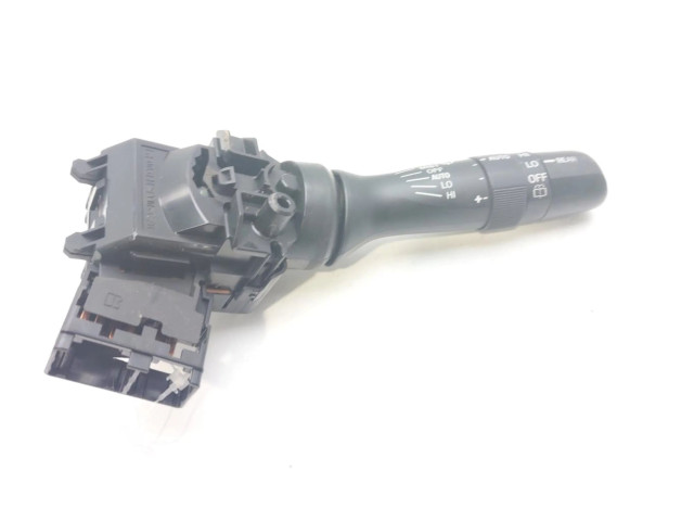 Переключатель дворников 17F244G31   Toyota Auris 150