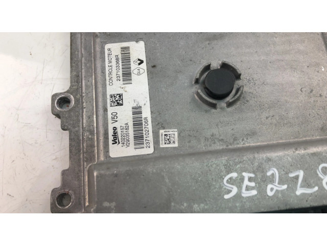 Řídící jednotka 237103368R   Renault Captur 2015