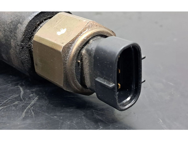 Vstřikovací lišta 89458-12010, 23810-27021   Toyota RAV 4 (XA20)    1CD-FTV 