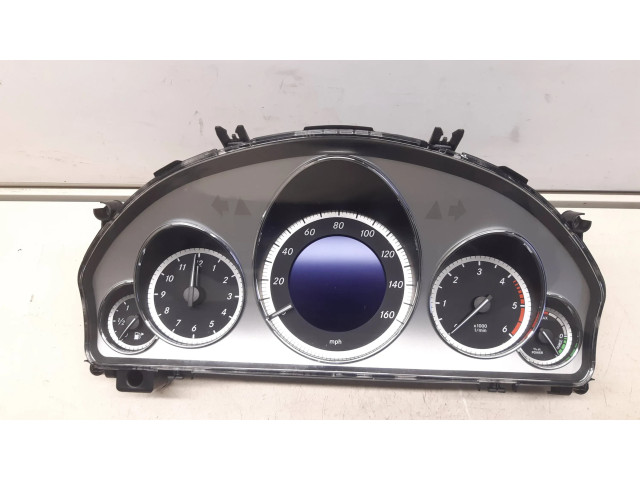 Přístrojová deska  Mercedes-Benz E W212 2012 A2129002414, A2C53257171  