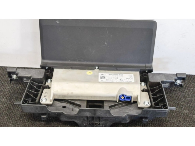 Дисплей    8W2919605, 10R051752   Audi A4 S4 B9