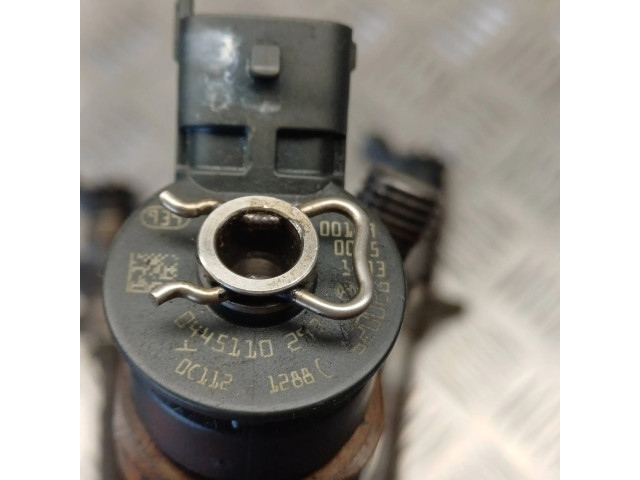 Vstřikovač 0445110297   Peugeot 3008 I  pro naftový motor 1.6  