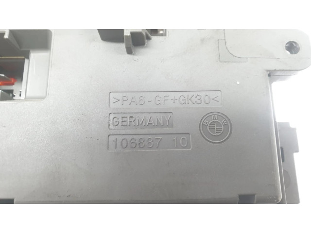   Pojistková skříňka 61149119446, 61149119445   BMW X1 E84 2011