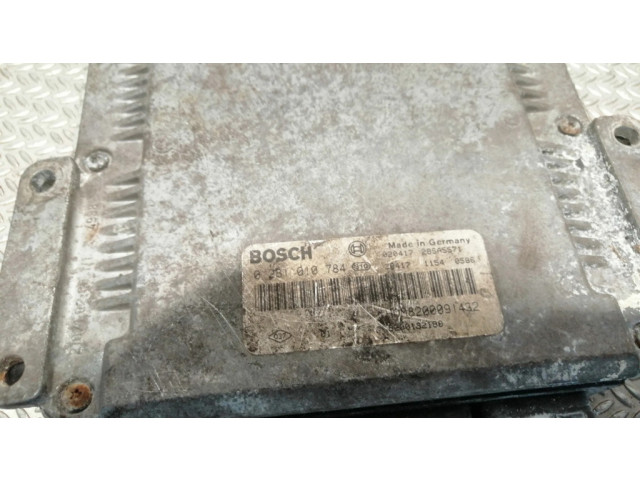 Řídící jednotka 0281010784, 8200091432   Opel Movano A 2005