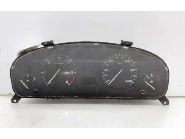 Přístrojová deska  Peugeot 406  9644230980  