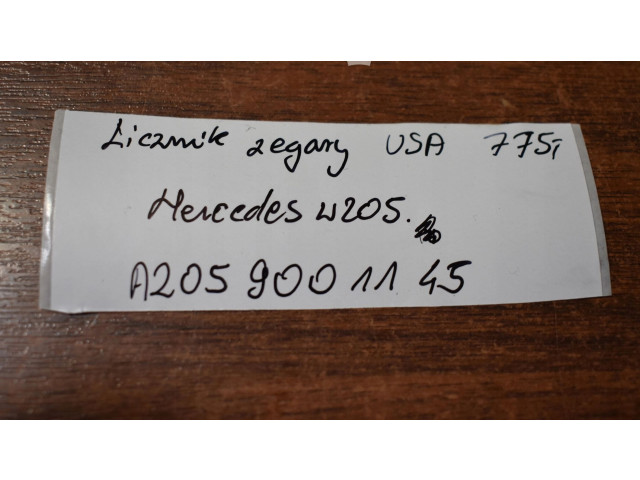 Přístrojová deska  Mercedes-Benz C W205 2021 A2059001145  