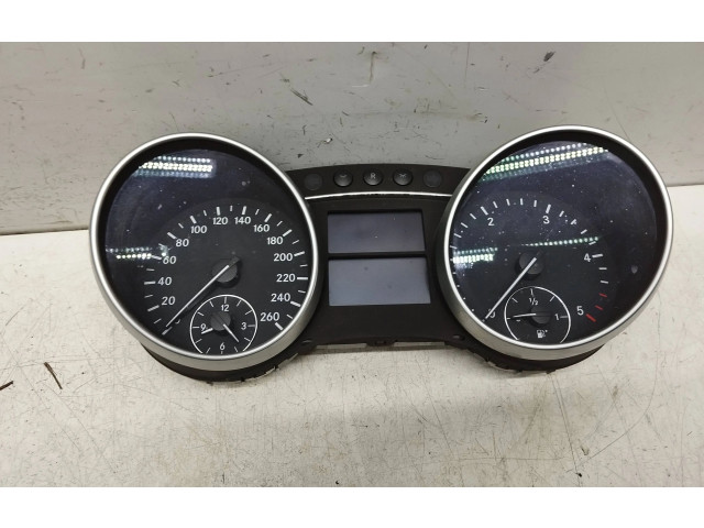 Přístrojová deska  Mercedes-Benz ML W164 2005   