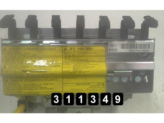 Подушка безопасности водителя E57021049, E57021049   Mitsubishi Lancer X